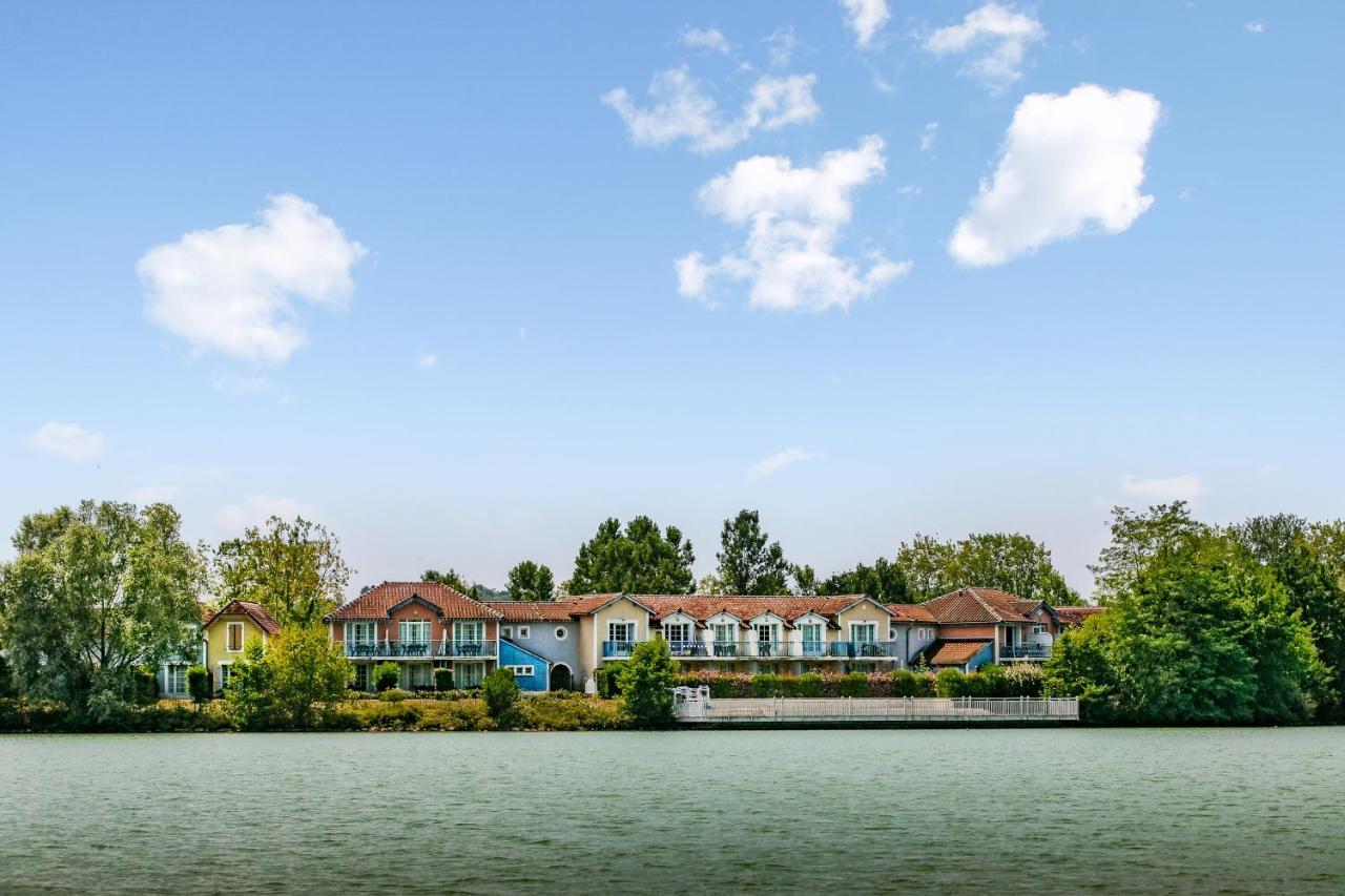 Residence Pierre & Vacances Le Hameau Du Lac Марсиак Екстериор снимка