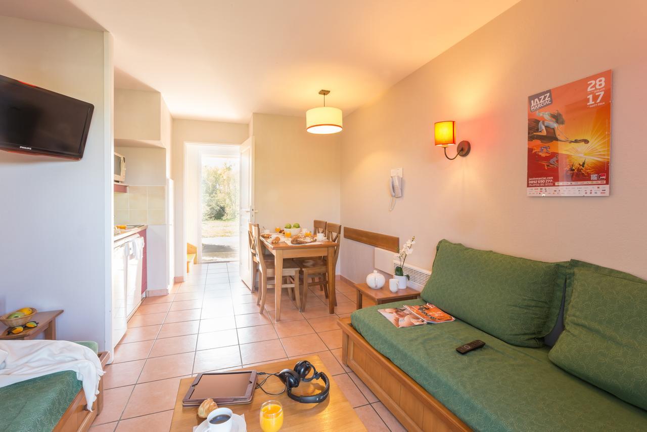 Residence Pierre & Vacances Le Hameau Du Lac Марсиак Екстериор снимка