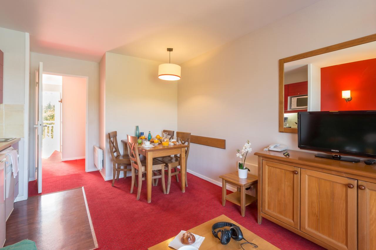 Residence Pierre & Vacances Le Hameau Du Lac Марсиак Стая снимка